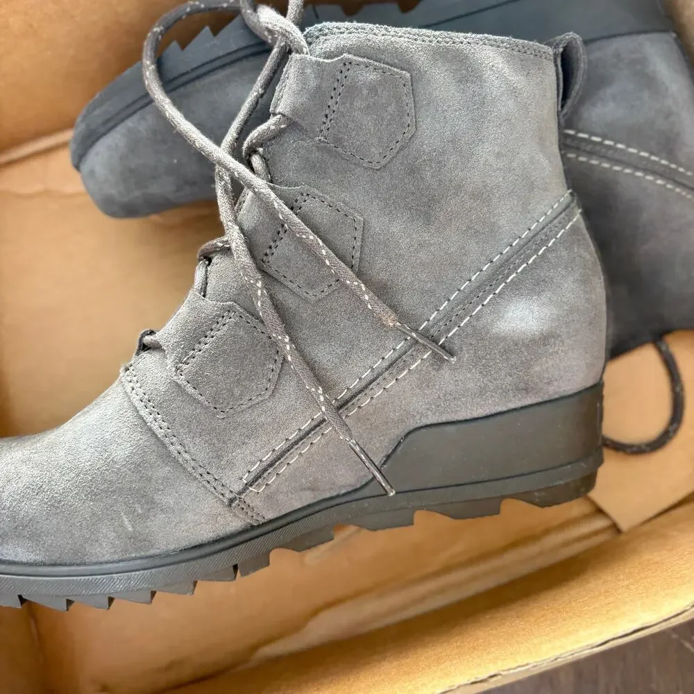 Sorel Evie Major Wedge Boots 9.5 Gray Suede NWT Combat Lace Ankle Booties